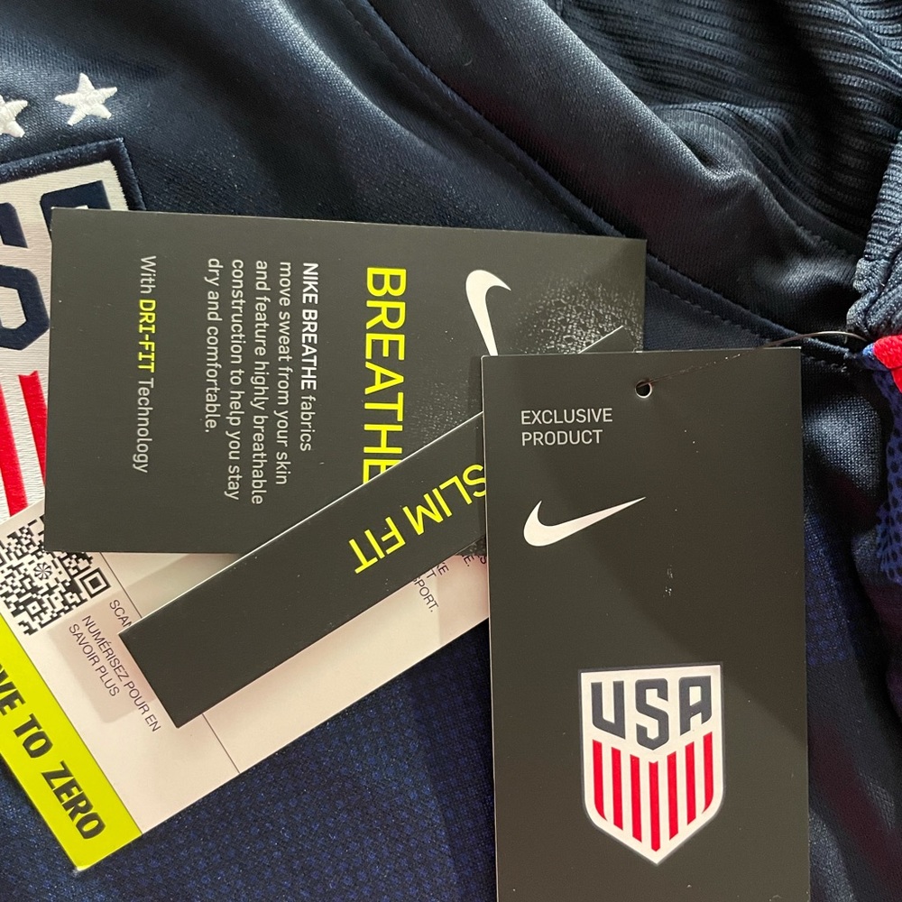 Women USA Soccer 2020 Away Jersey L NWT - Picture 8 of 8